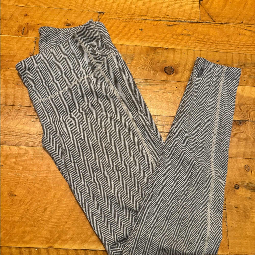 Athleta Gray Herringbone Leggings